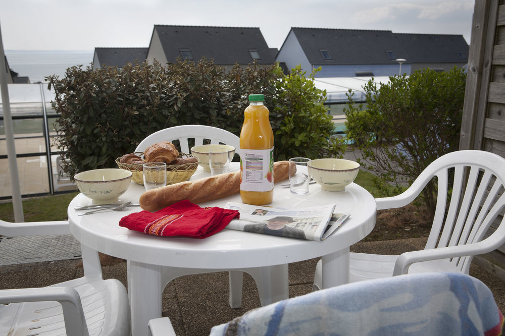 Vacancéole - Résidence Les Terrasses de Pentrez-Plage Exterior foto